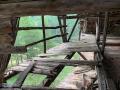 Baita d'epoca da ristrutturare libera su 4 lati con terreno antistante